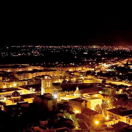 Hostal Rey Teodomiro Orihuela Eksteriør bilde