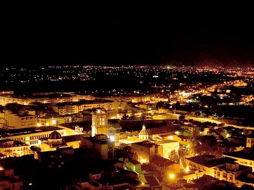 Hostal Rey Teodomiro Orihuela Eksteriør bilde